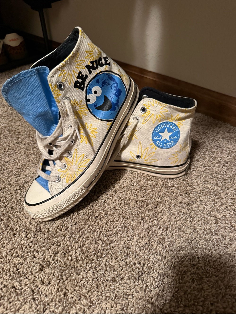 Converse White High-Top Sneakers with Blue Globe 'Be Nice' Graphic - Picture 2 of 5